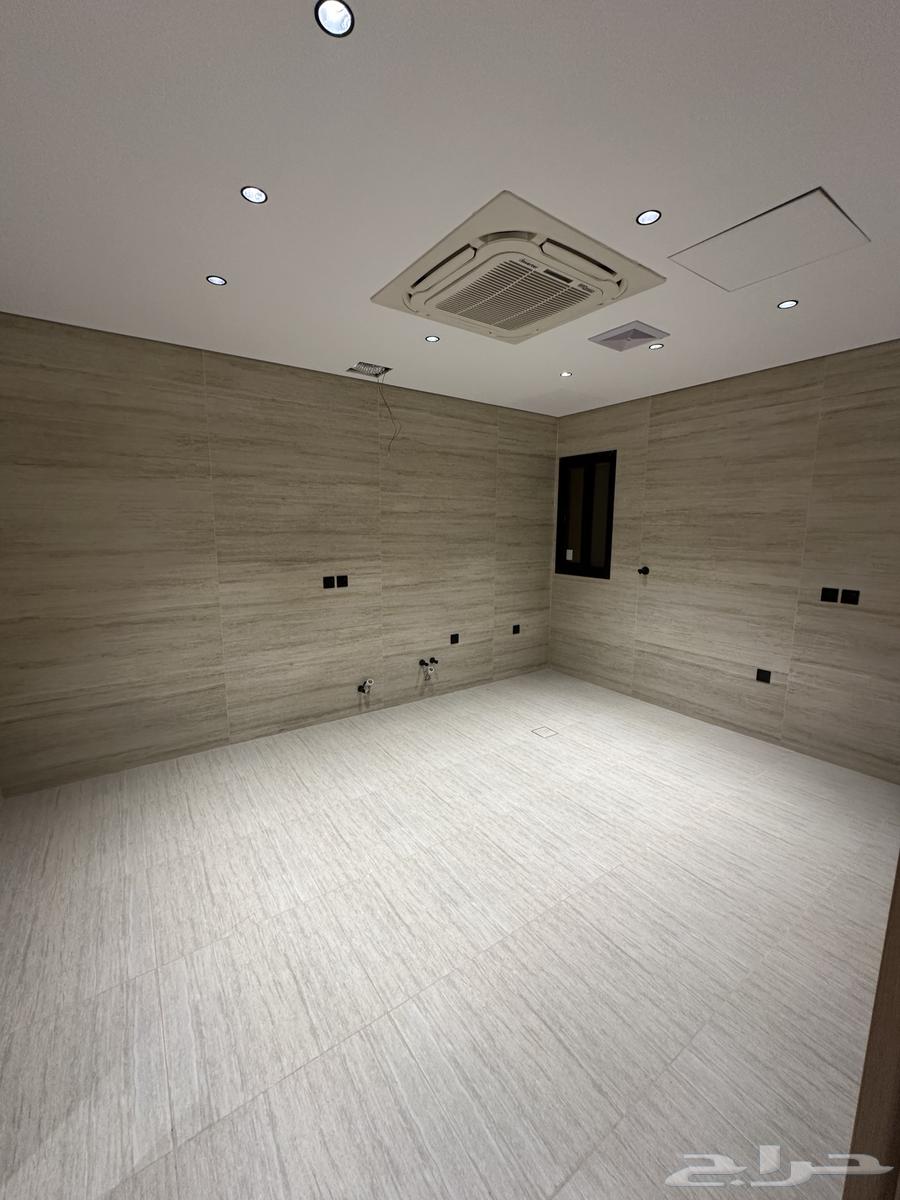 5 bedroom apartment in Al Difa, Madinah 8
