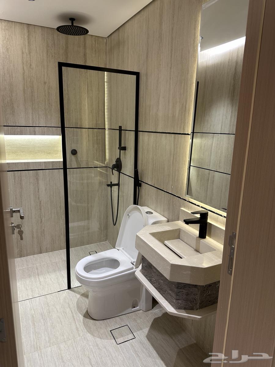 5 bedroom apartment in Al Difa, Madinah 11