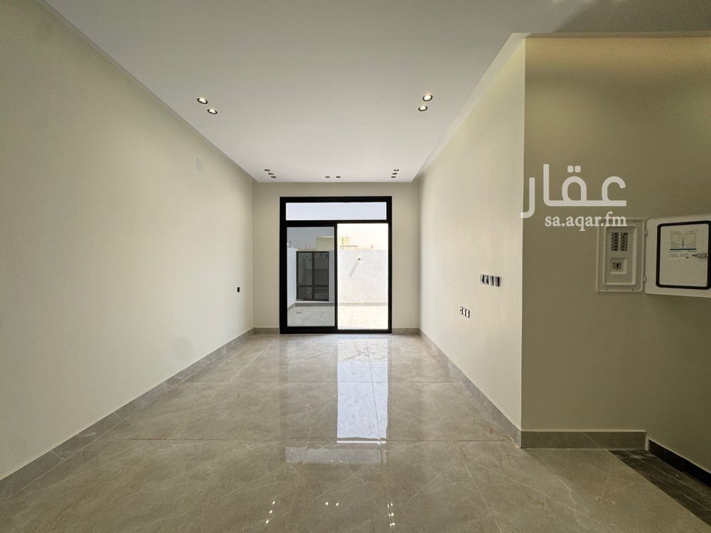 3 bedroom villa in Ash Sharq, Riyadh 25