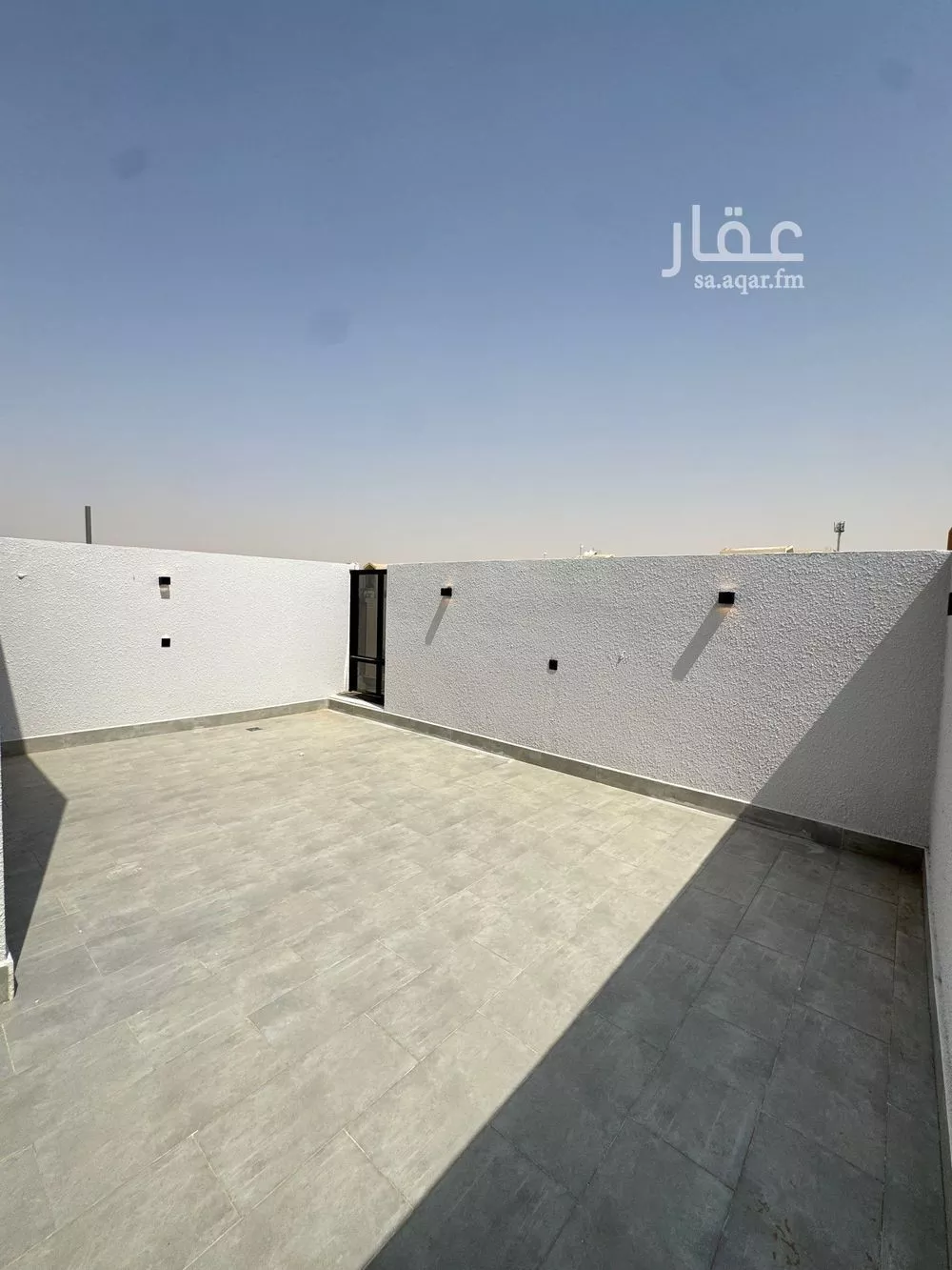 فيلا 5 غرف في الشرق 29