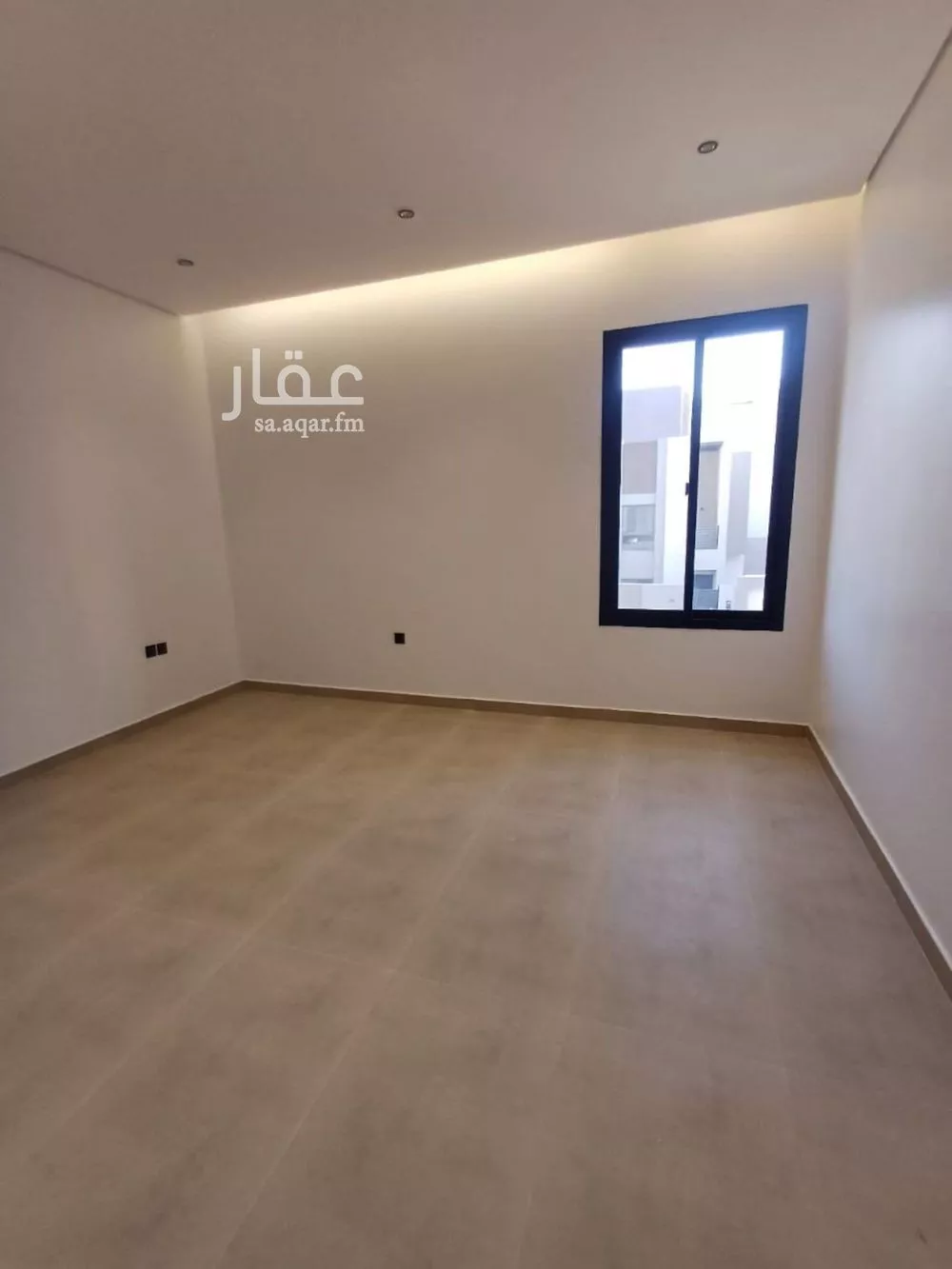 5 bedroom villa in Al Hazm 4