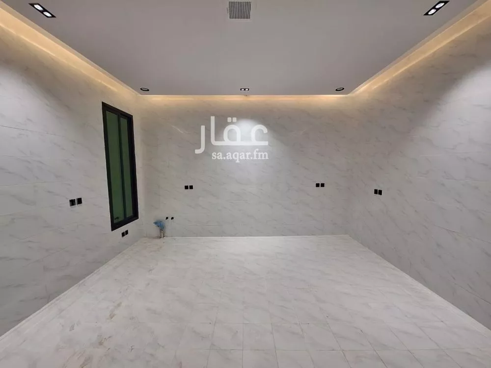 5 bedroom villa in Tuwaiq 13