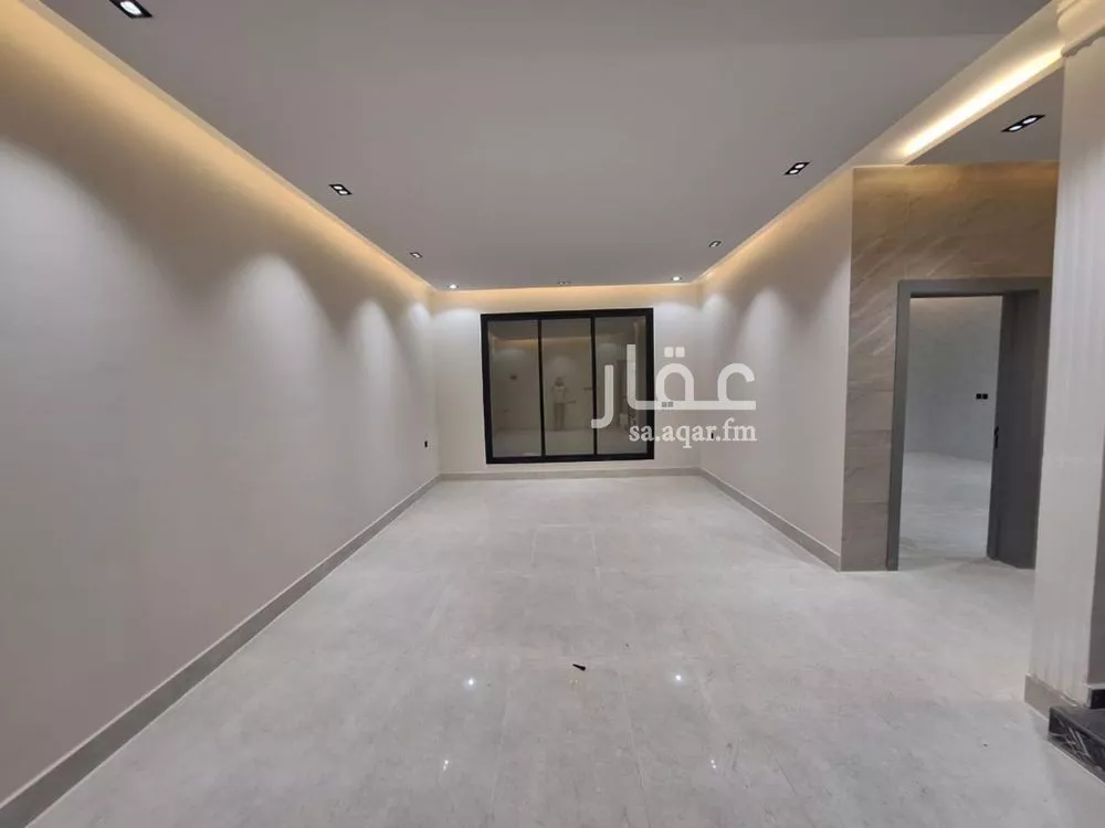 5 bedroom villa in Tuwaiq 10