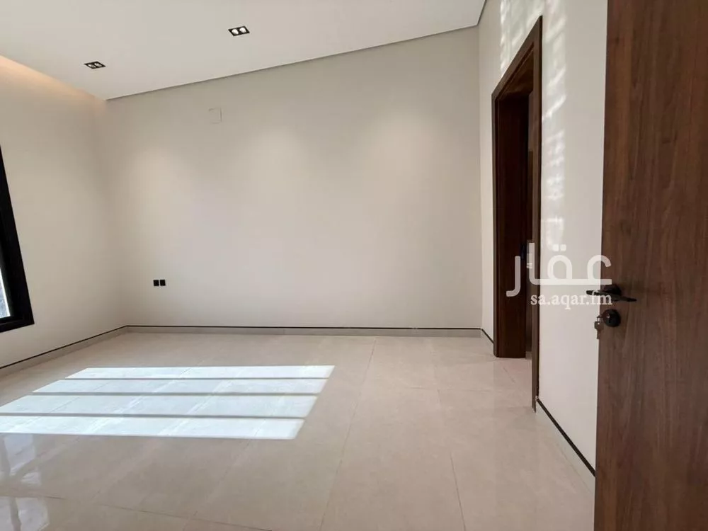 فيلا 6 غرف في الرمال 16