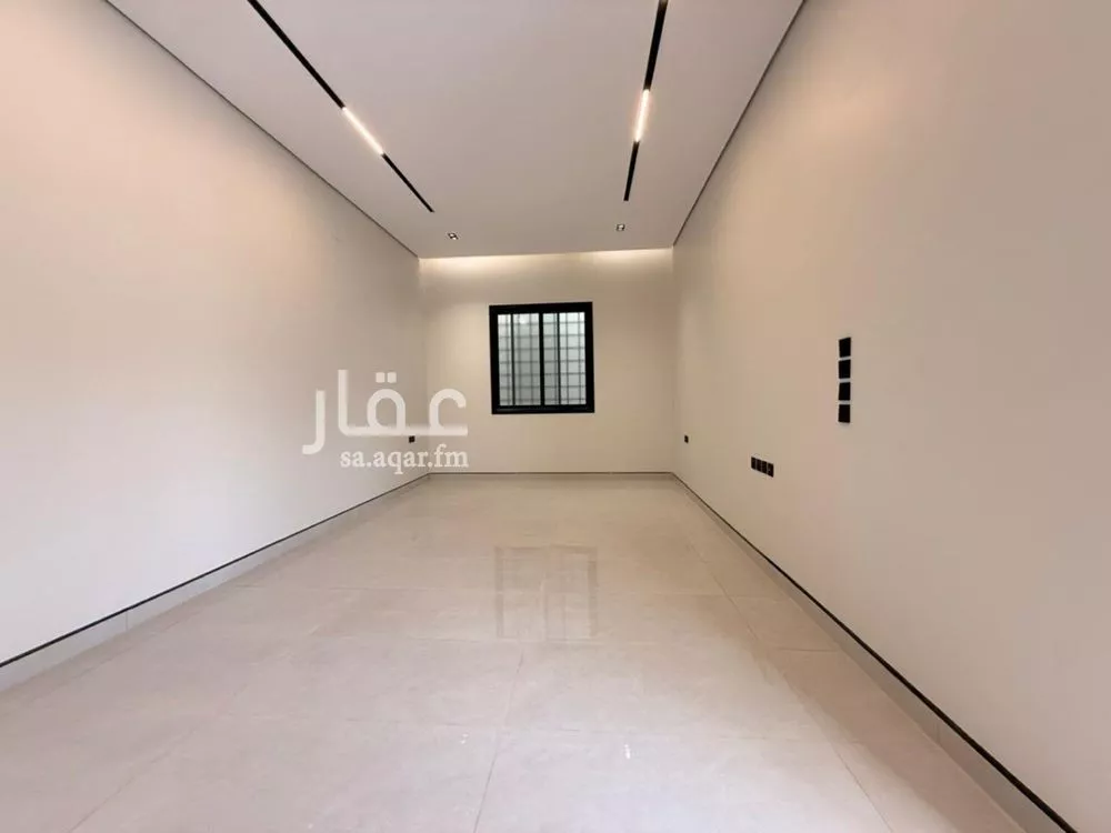 فيلا 6 غرف في الرمال 20