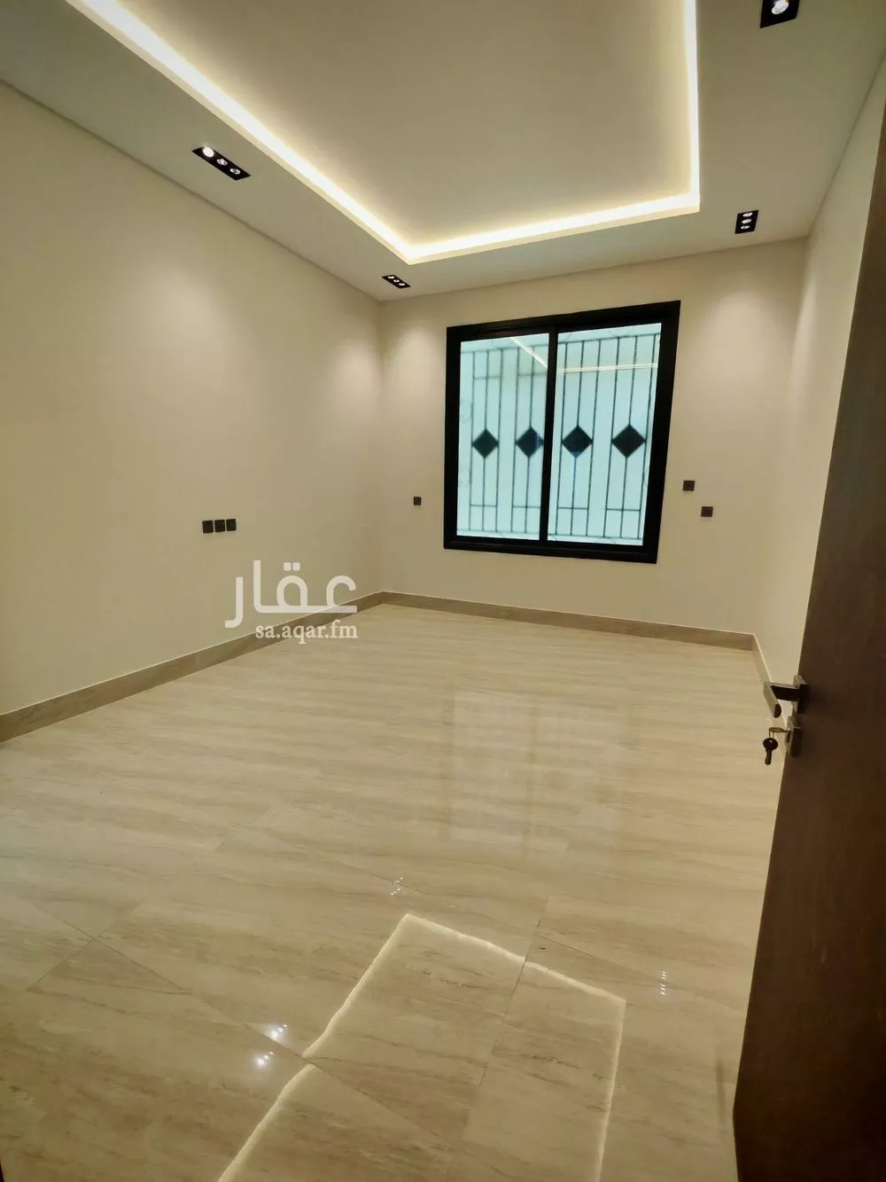 فيلا 5 غرف في الرمال 23