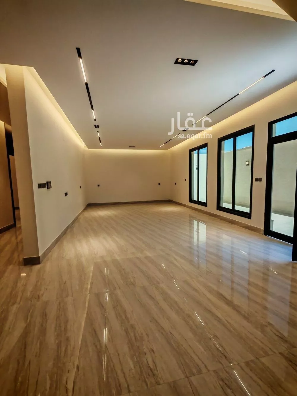 فيلا 5 غرف في الرمال 4