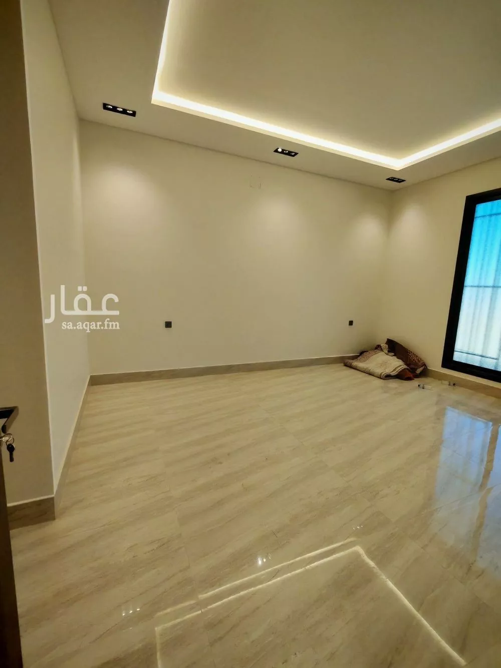 فيلا 5 غرف في الرمال 7
