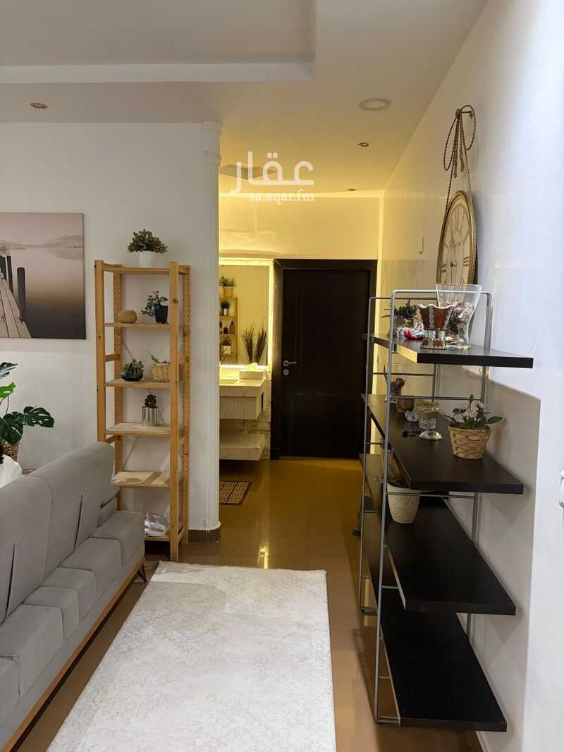 5 bedroom villa in Al Jazirah, Riyadh 11