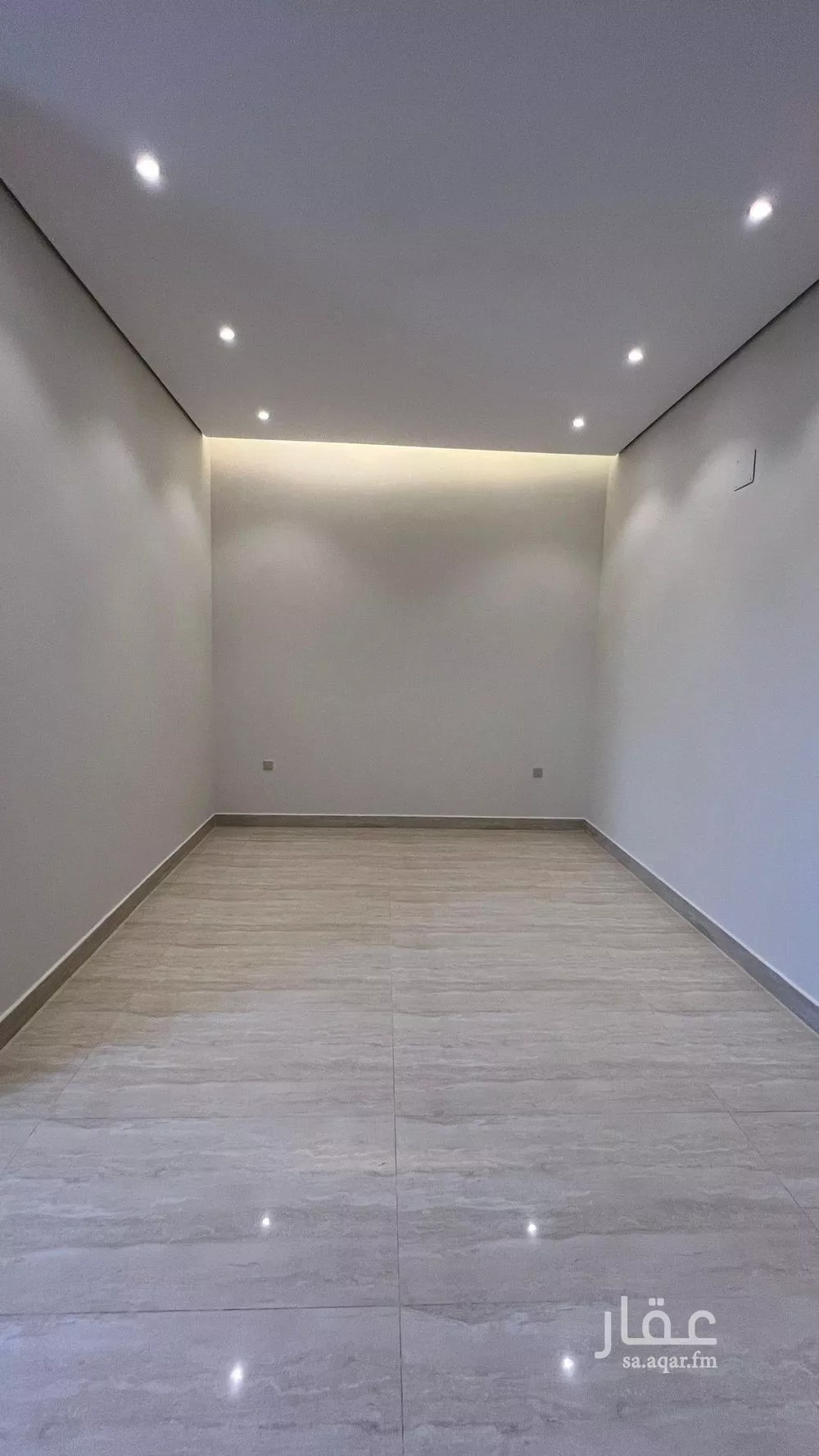 فيلا 4 غرف في الفاروق، الرياض 5