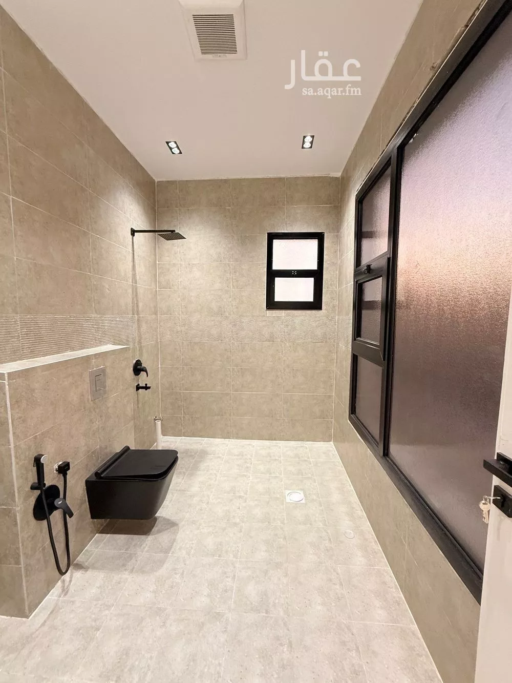 7 bedroom villa in Al Uraija Al Gharbiyah 12