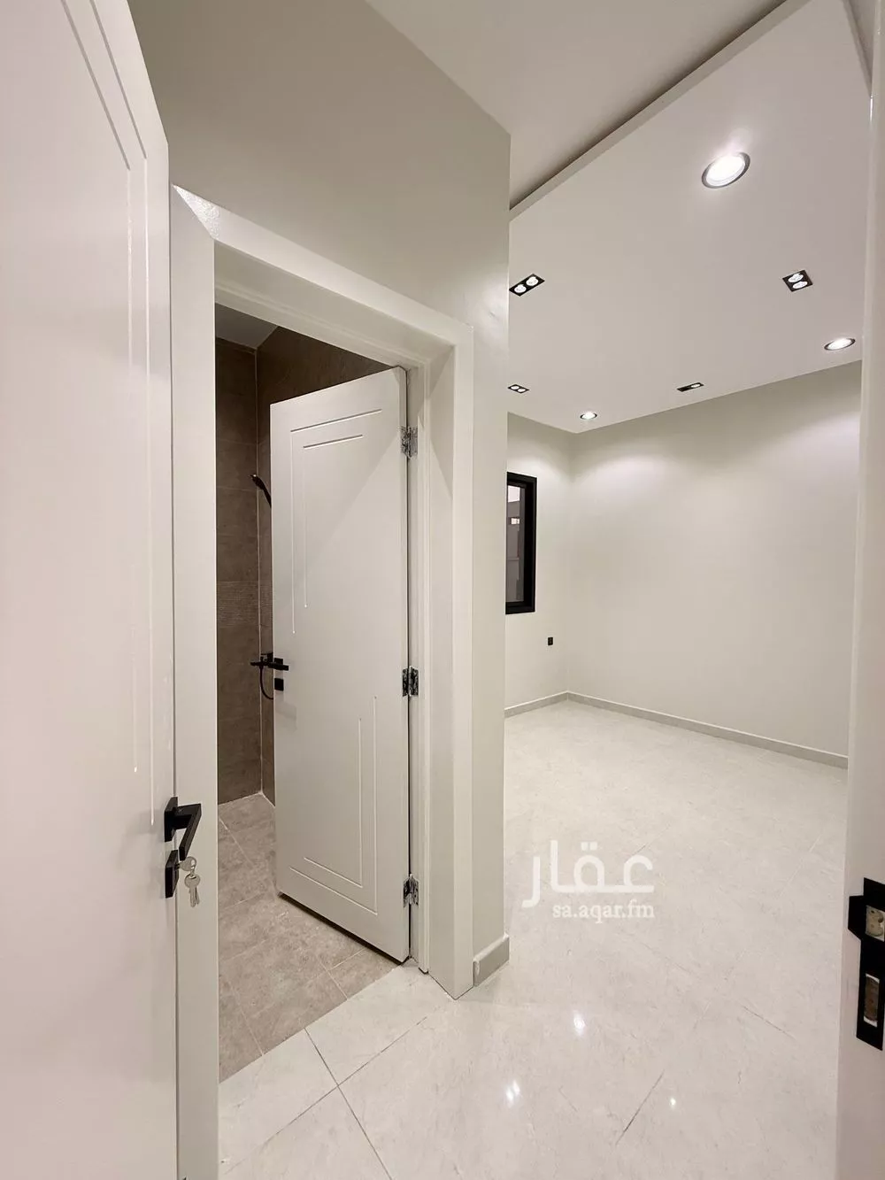 7 bedroom villa in Al Uraija Al Gharbiyah 17