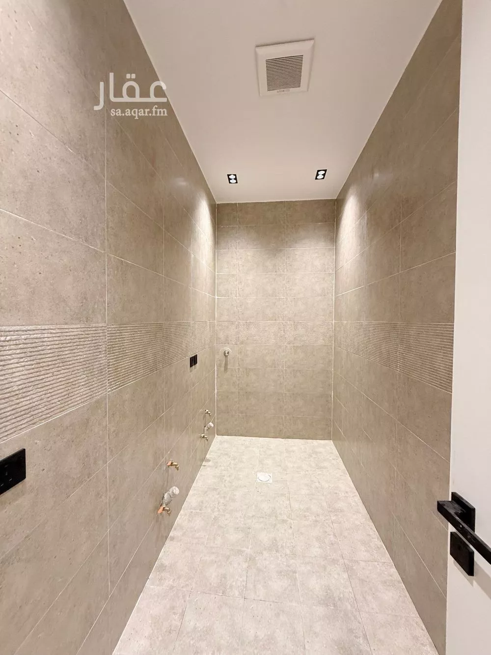 7 bedroom villa in Al Uraija Al Gharbiyah 21