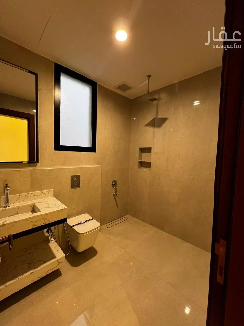 5 bedroom villa in Dhahrat Laban 14