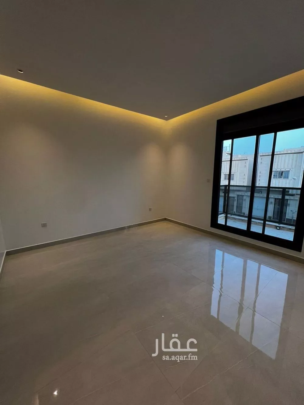 5 bedroom villa in Dhahrat Laban 18