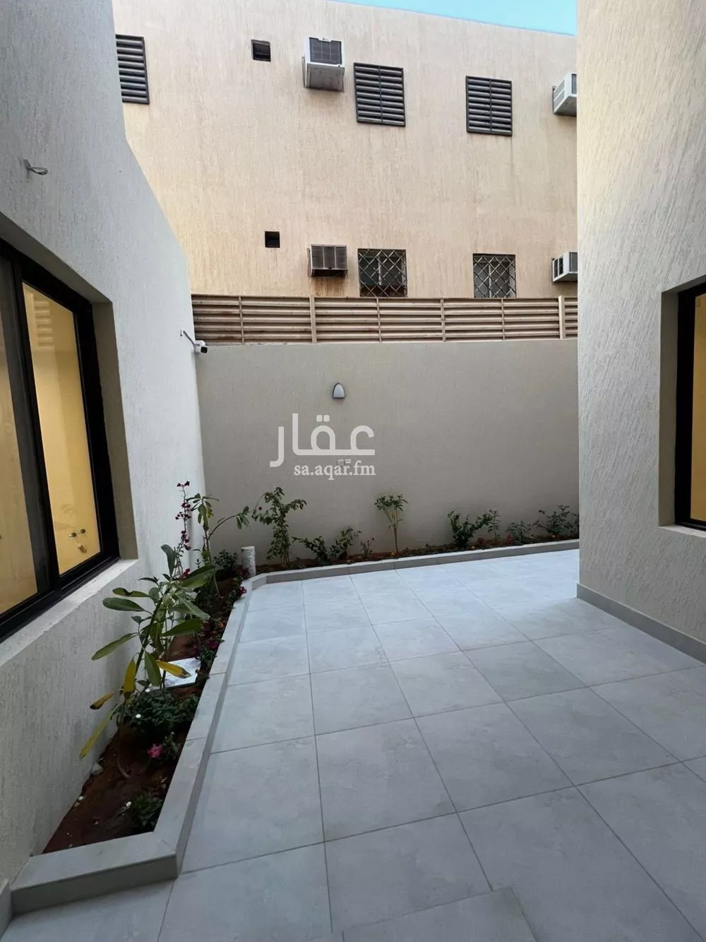 5 bedroom villa in Dhahrat Laban 7