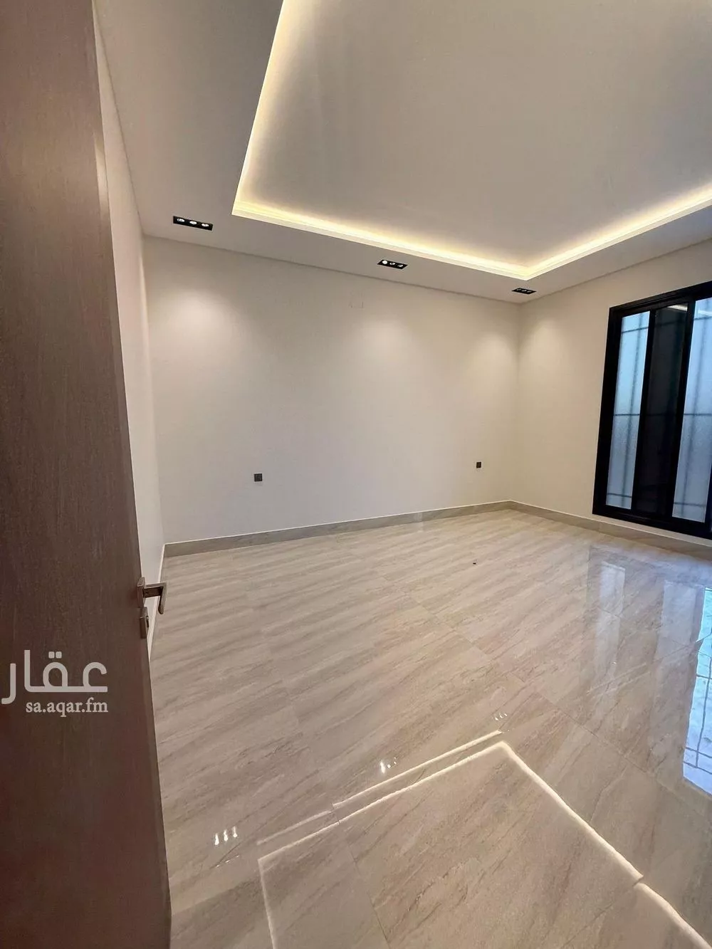 6 bedroom villa in Al Rimal 17