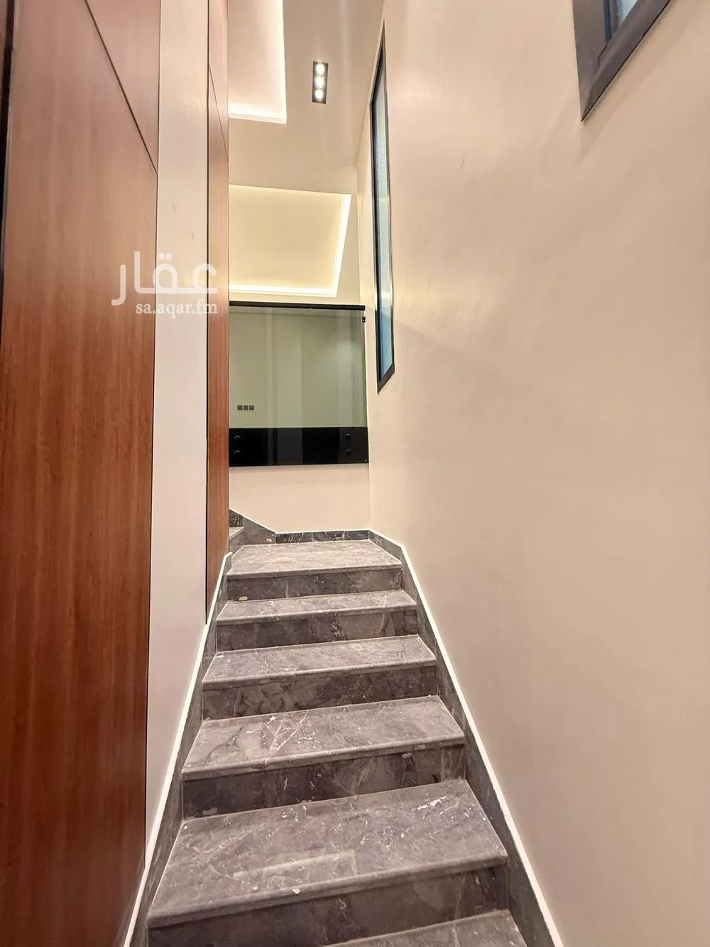 6 bedroom villa in Al Rimal 5