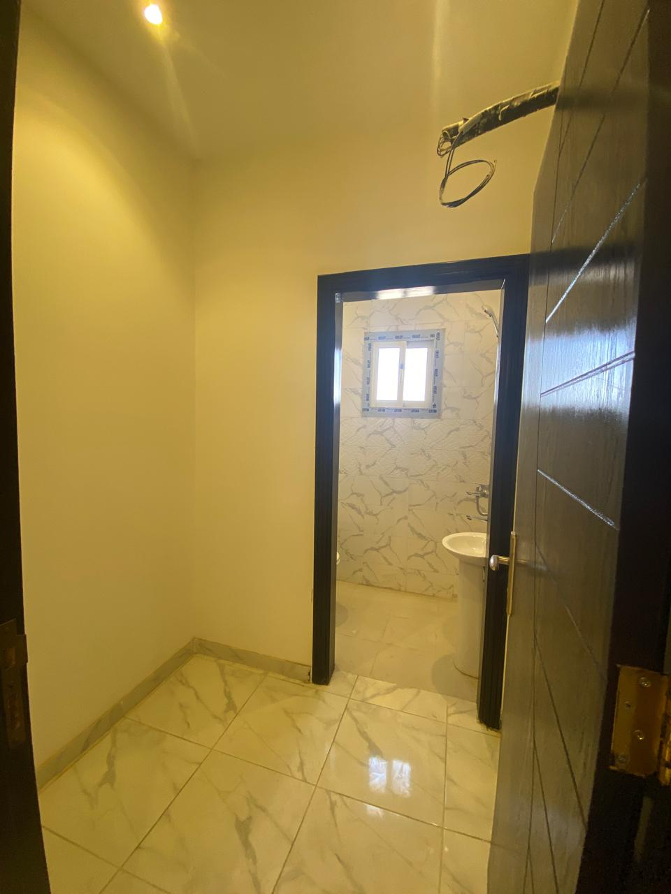 3 bedroom apartment in Ar Rayaan, Jeddah 5