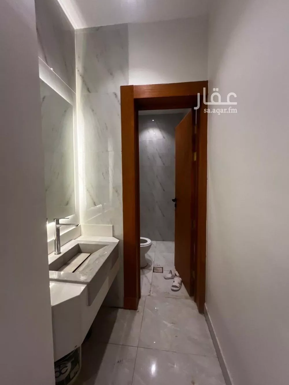 فيلا 5 غرف في طيبة 12