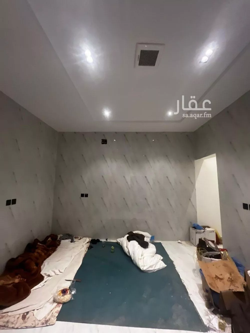فيلا 5 غرف في طيبة 19