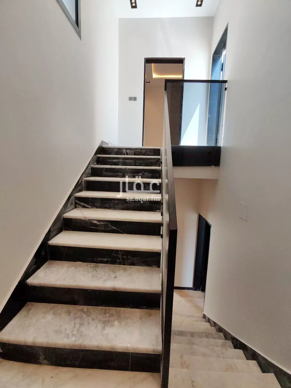 5 bedroom villa in Al Rimal 14