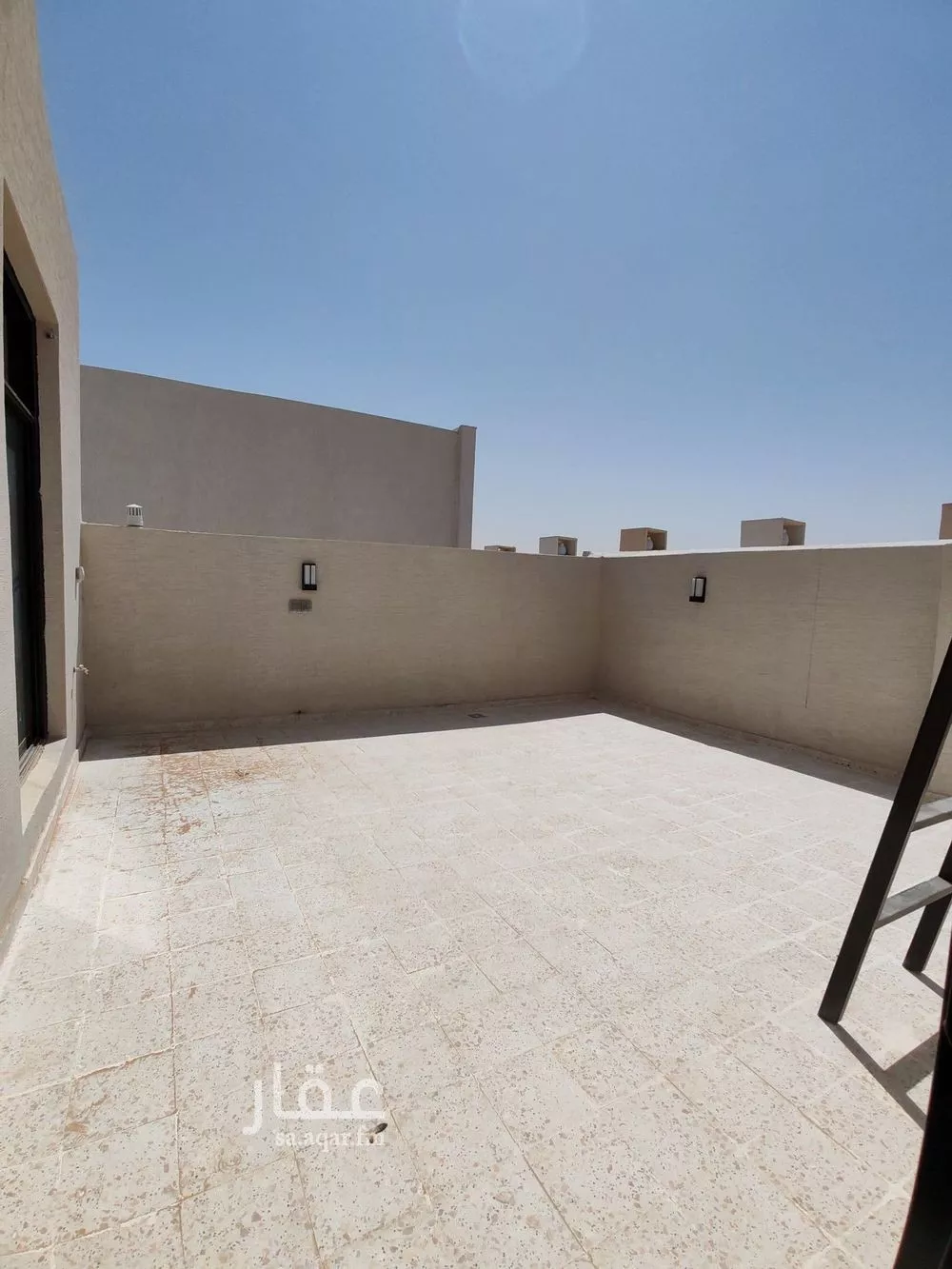 5 bedroom villa in Al Rimal 21