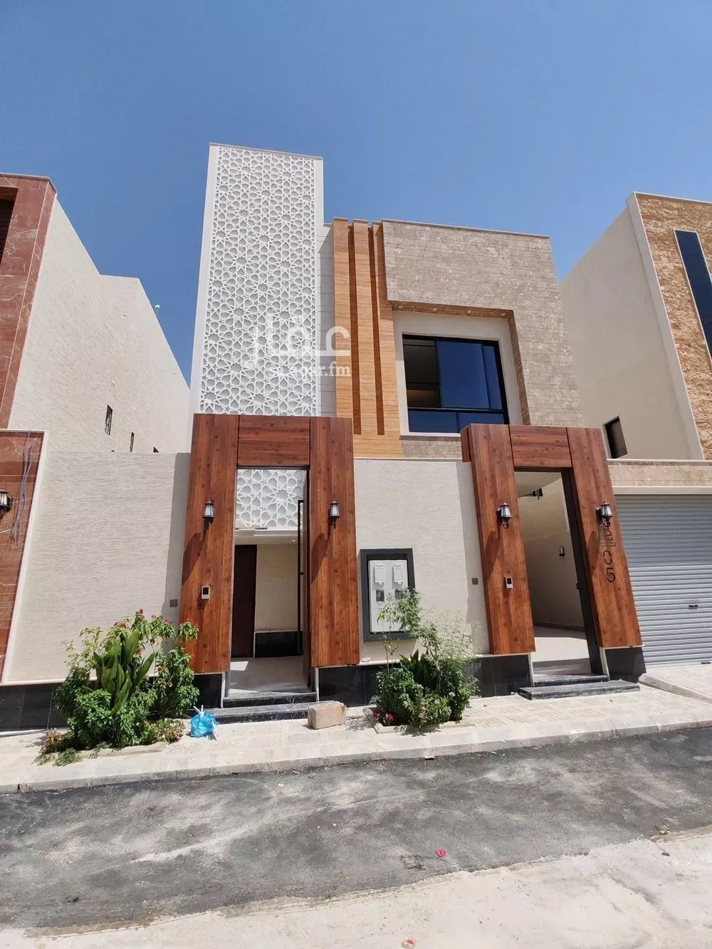 5 bedroom villa in Al Rimal 4