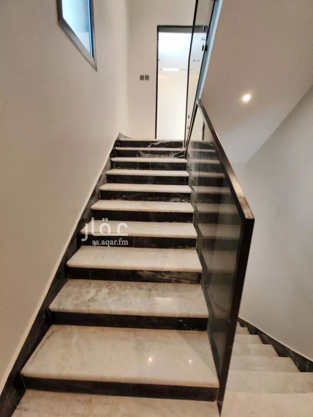 5 bedroom villa in Al Rimal 9