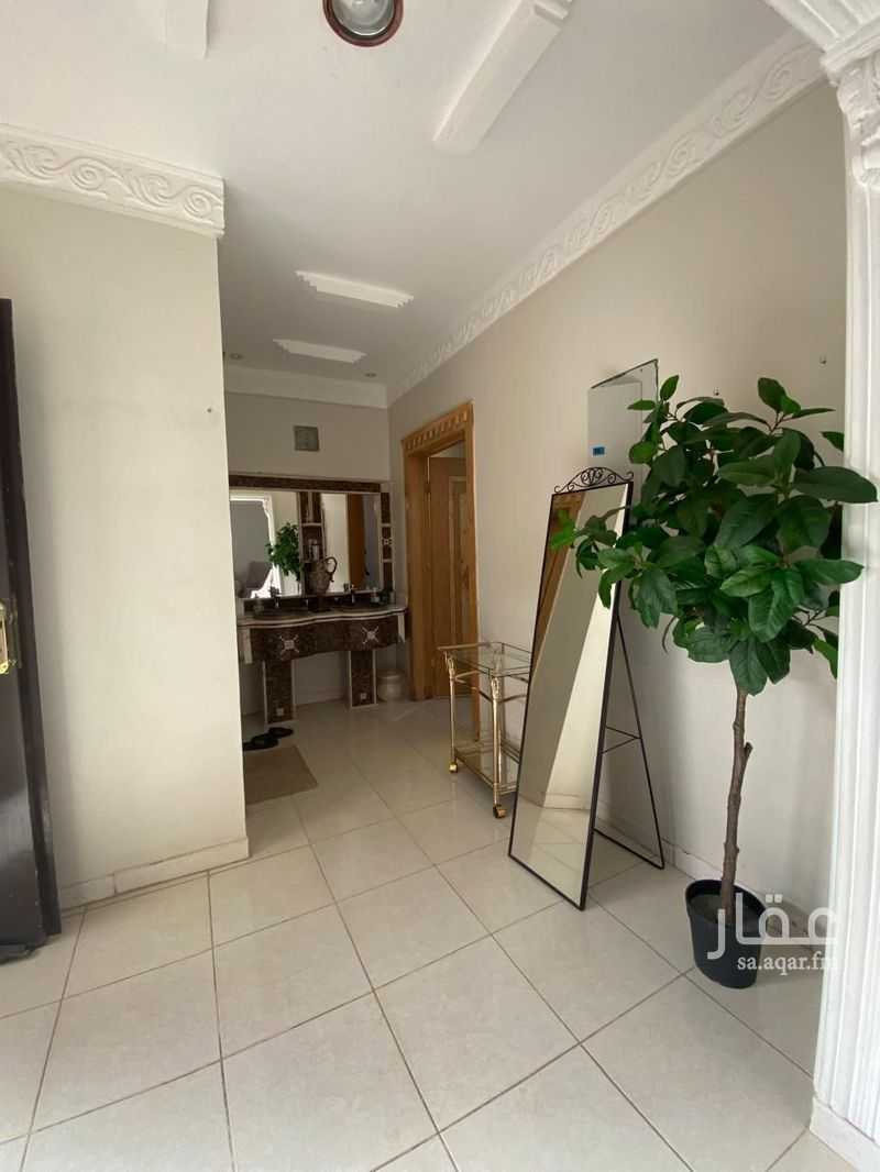 4 bedroom villa in Ishbiliyah, Riyadh 5