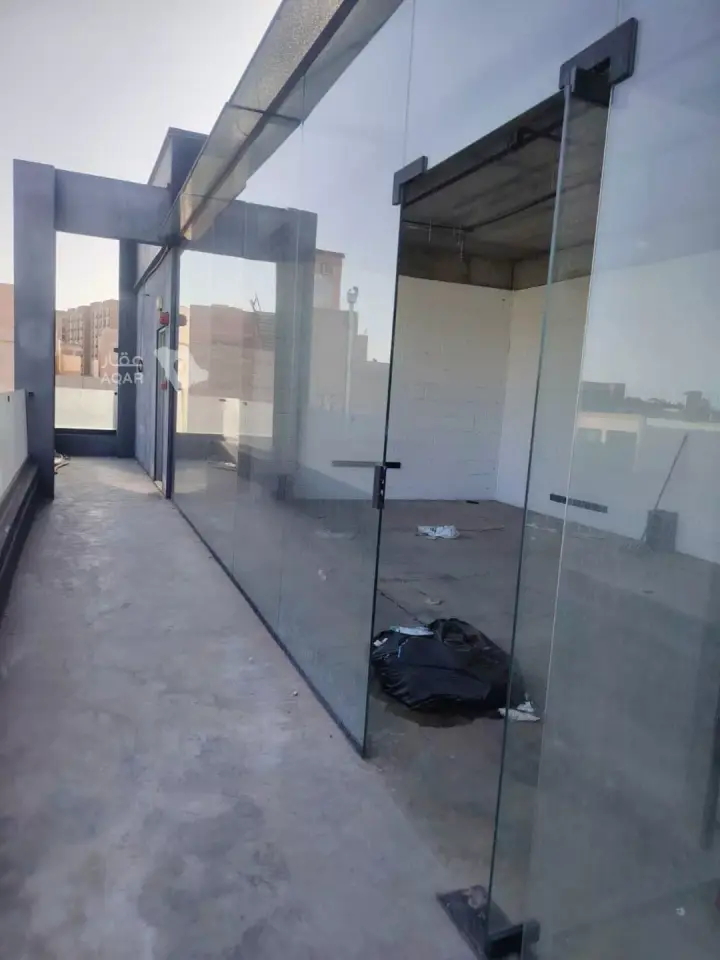 office in Mahzur, Madinah 6