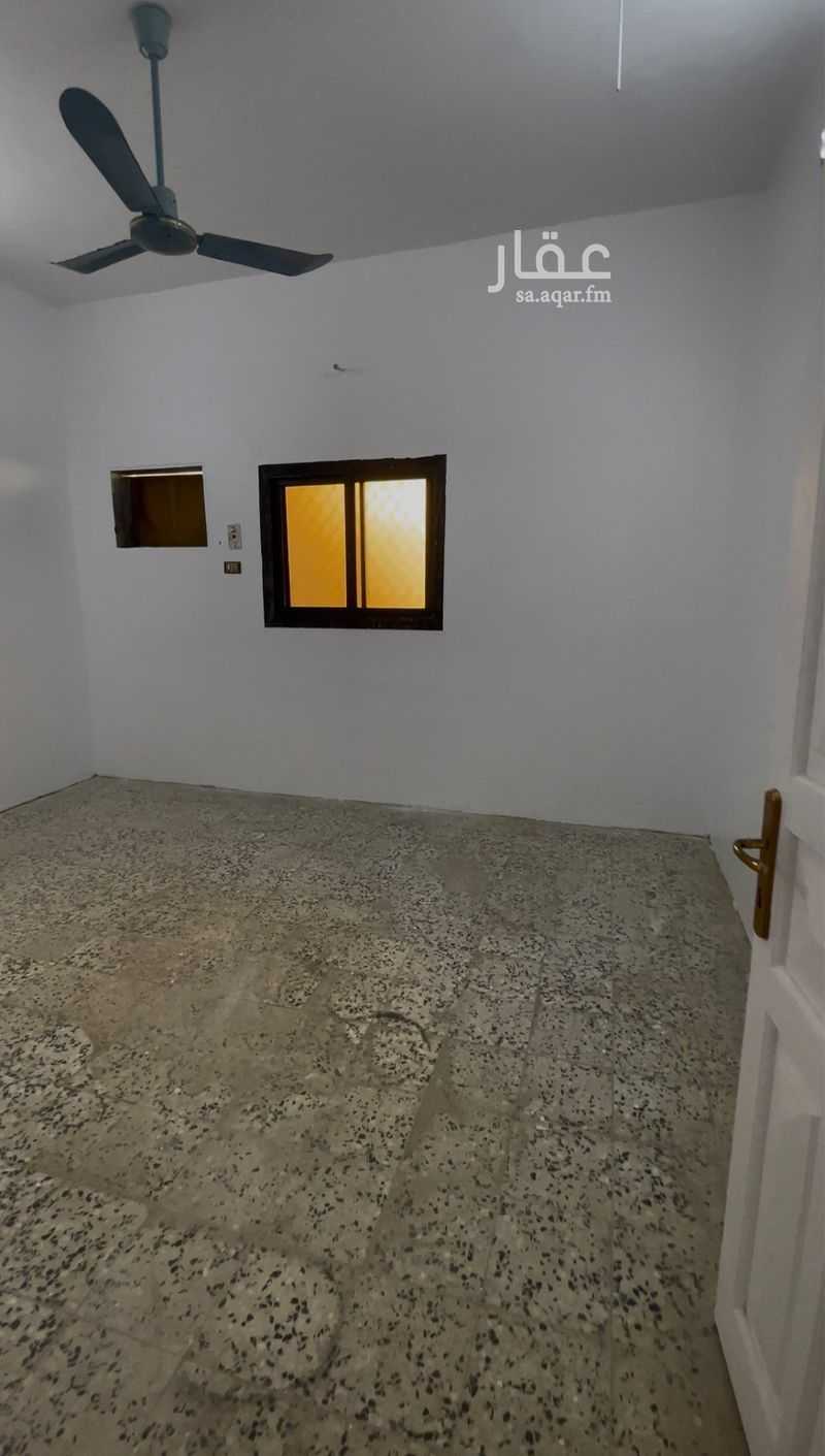 3 bedroom apartment in Harrat Al Wabarah, Madinah 3