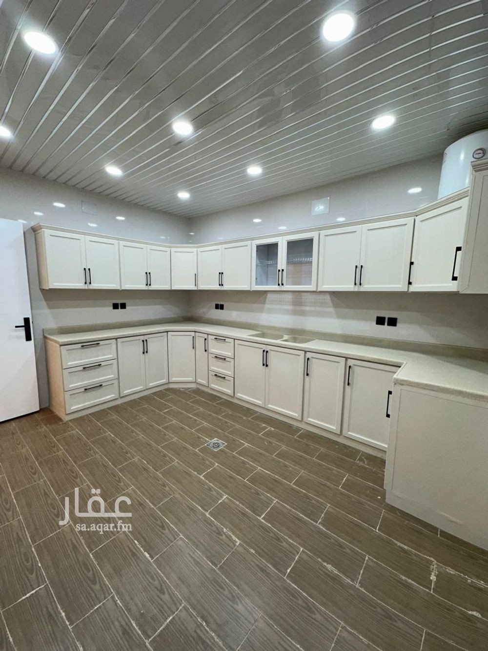 5 bedroom apartment in Al Nahda, Khamis Mushait 18