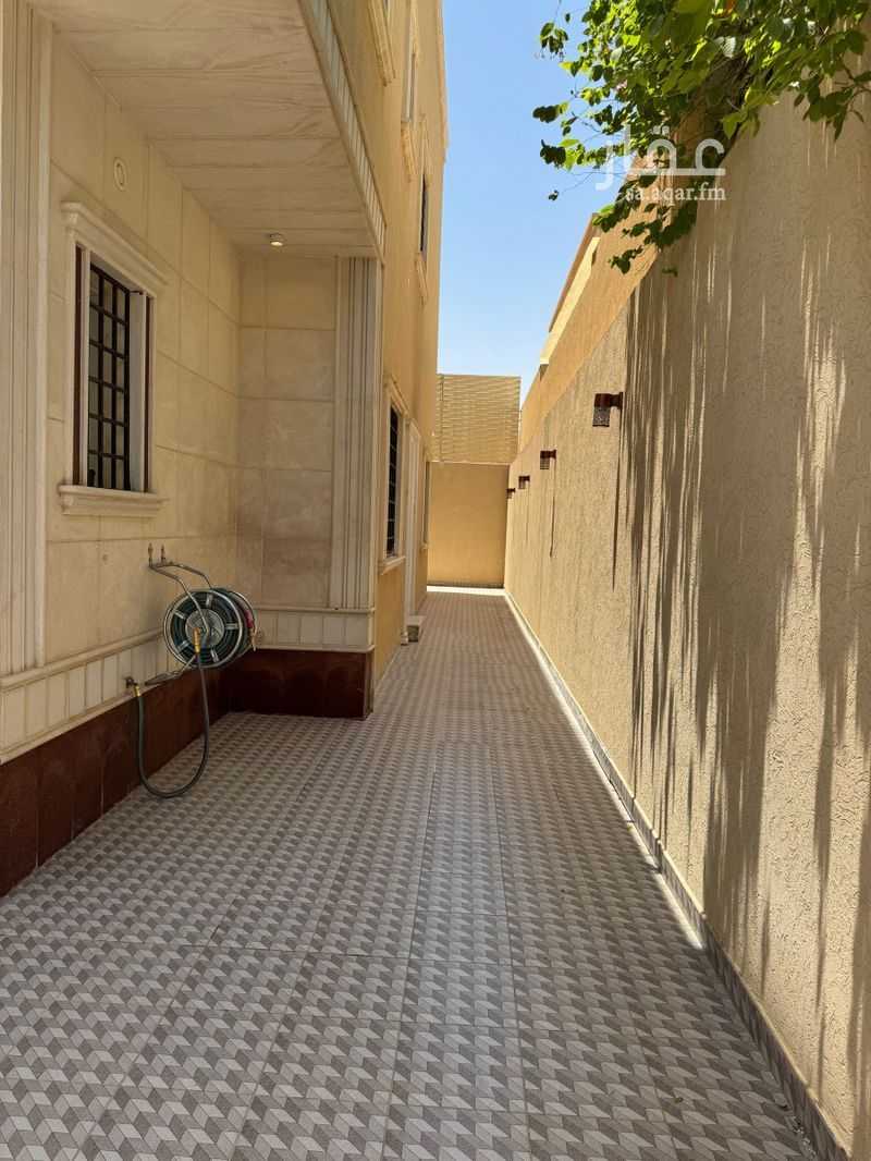 فيلا 4 غرف في العقيق، الرياض 4