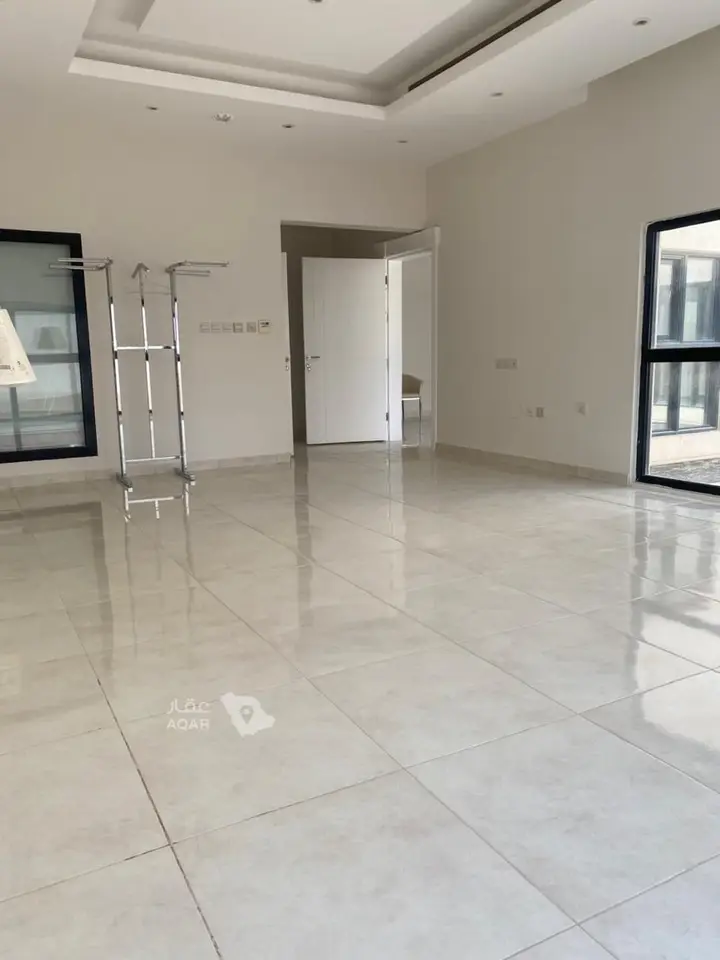 4 bedroom villa in Al Yasmin, Riyadh 17