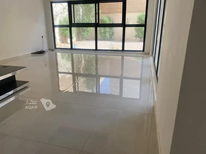 4 bedroom villa in Al Yasmin, Riyadh 4
