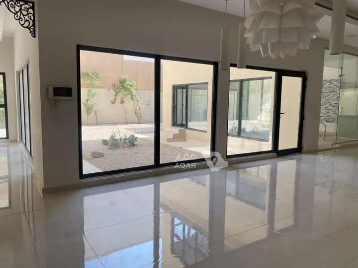 4 bedroom villa in Al Yasmin, Riyadh 6