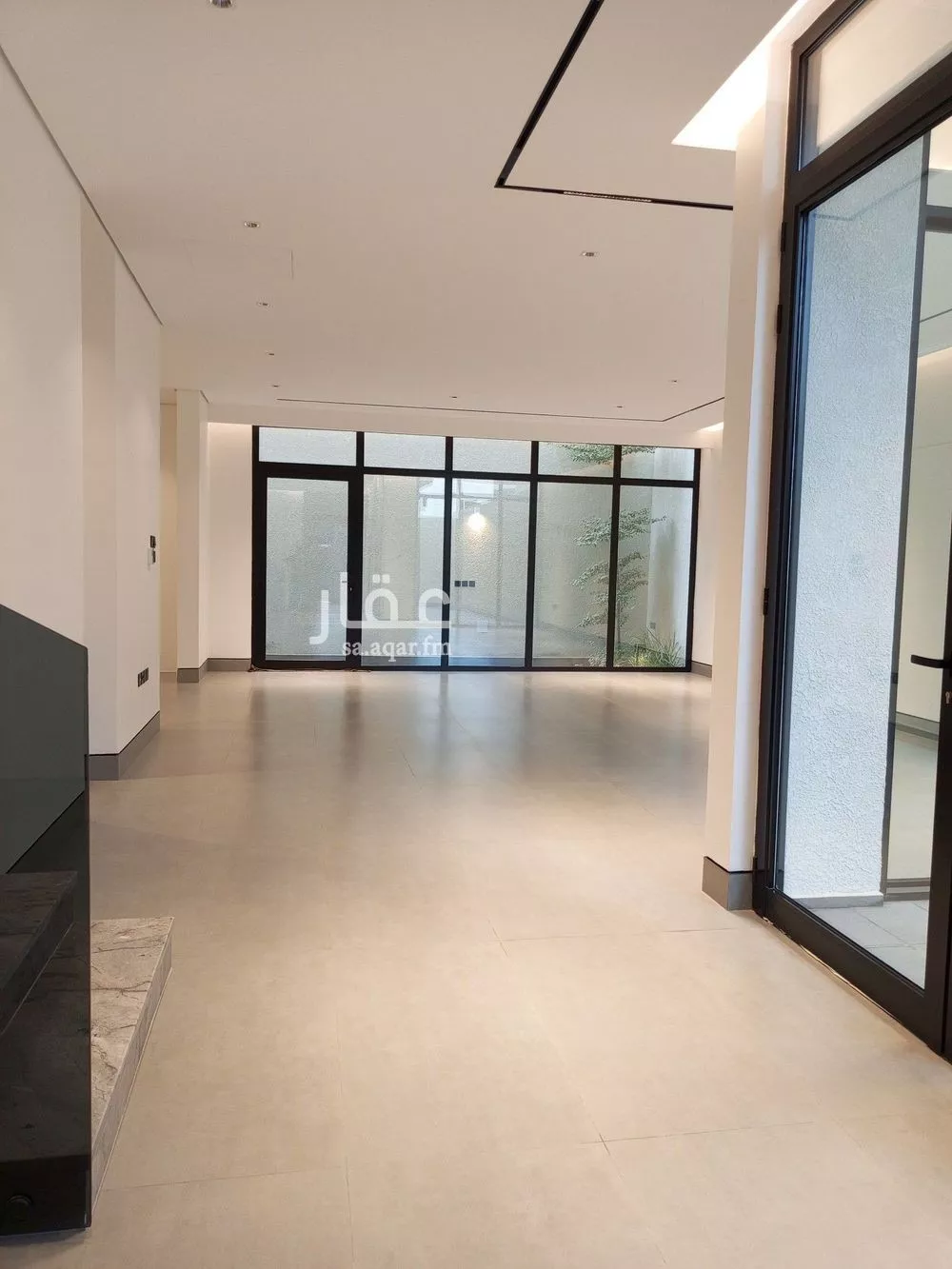 5 bedroom villa in Al Narjis 17