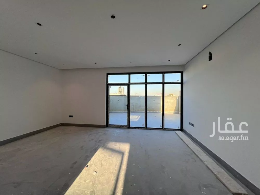 5 bedroom villa in Al Narjis 6