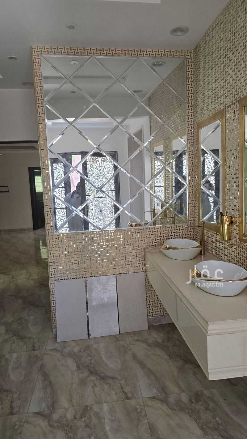 4 bedroom villa in Al Wadi, Riyadh 7