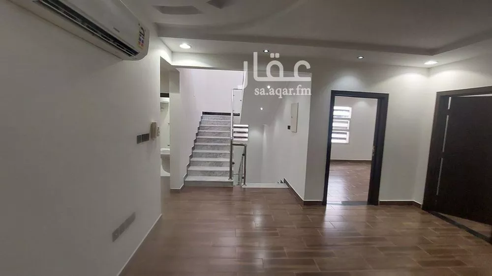 فيلا 6 غرف في طويق 13
