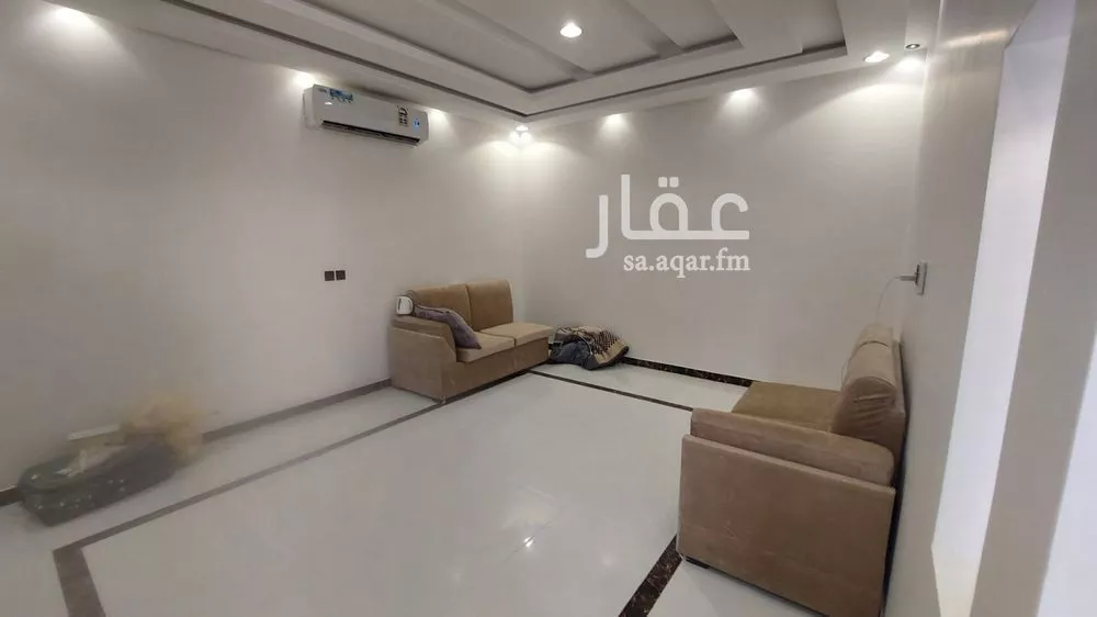 فيلا 6 غرف في طويق 18
