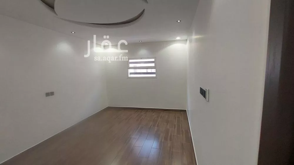 فيلا 6 غرف في طويق 20