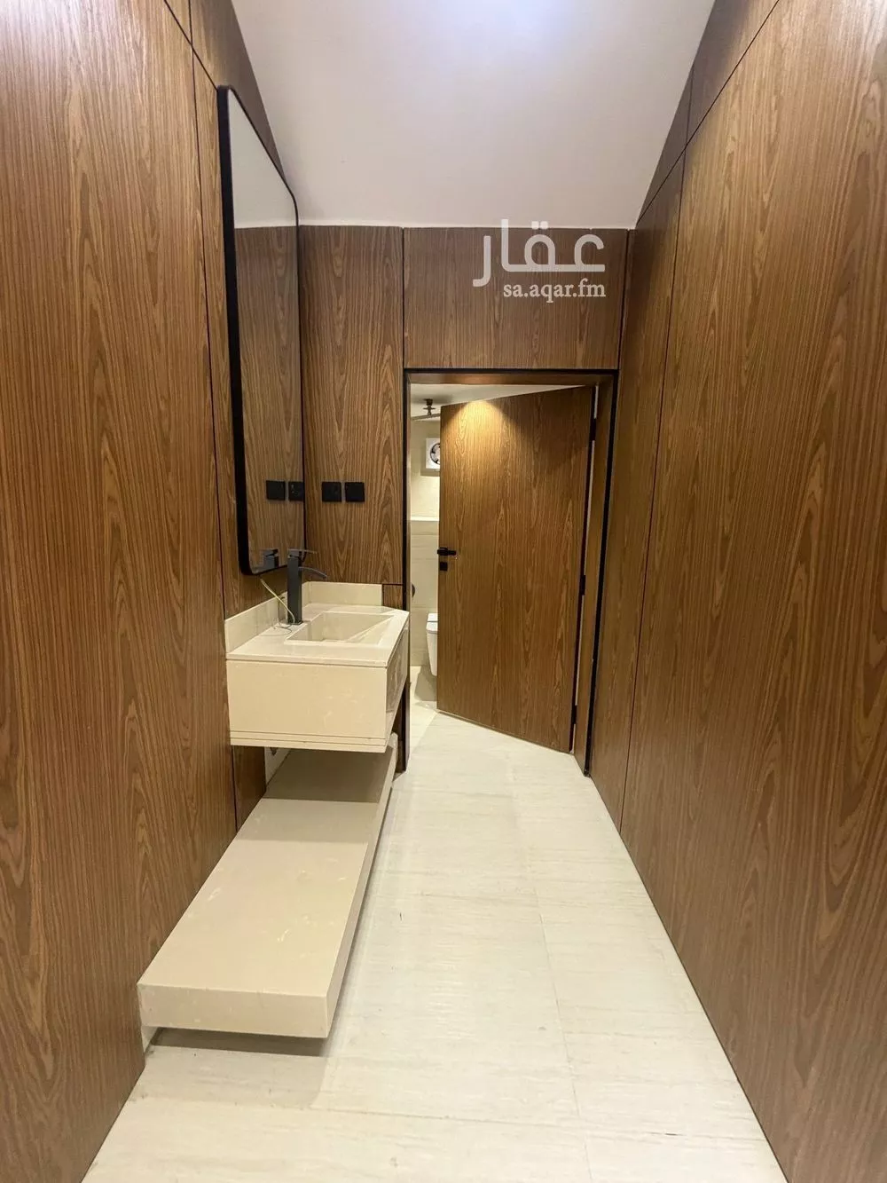 6 bedroom villa in Al Mahdiyyah 10