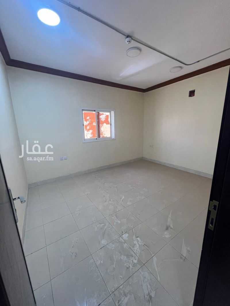 3 bedroom building in Al Rawabi, Riyadh 2