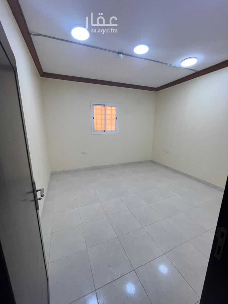 3 bedroom building in Al Rawabi, Riyadh 6
