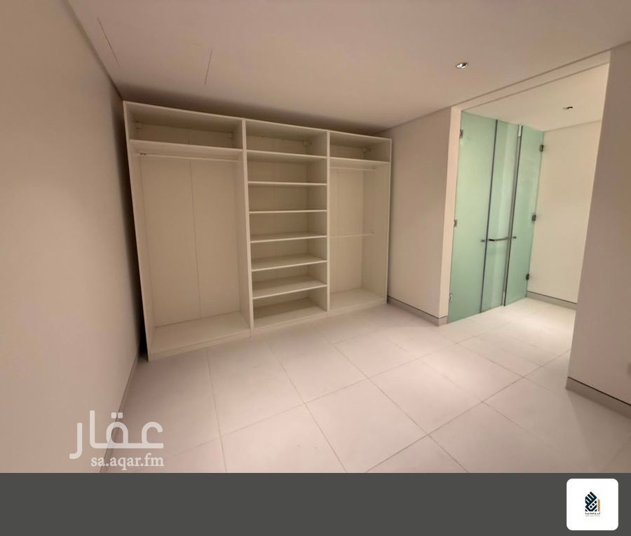 4 bedroom villa in As Sadafah, Eastern Province 16