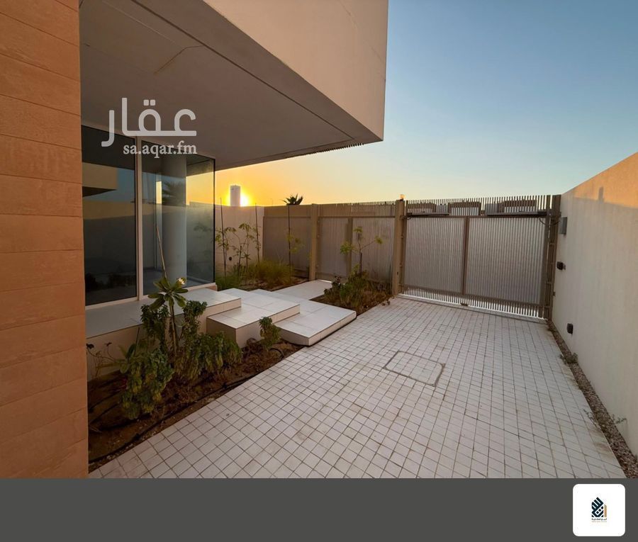 4 bedroom villa in As Sadafah, Eastern Province 3
