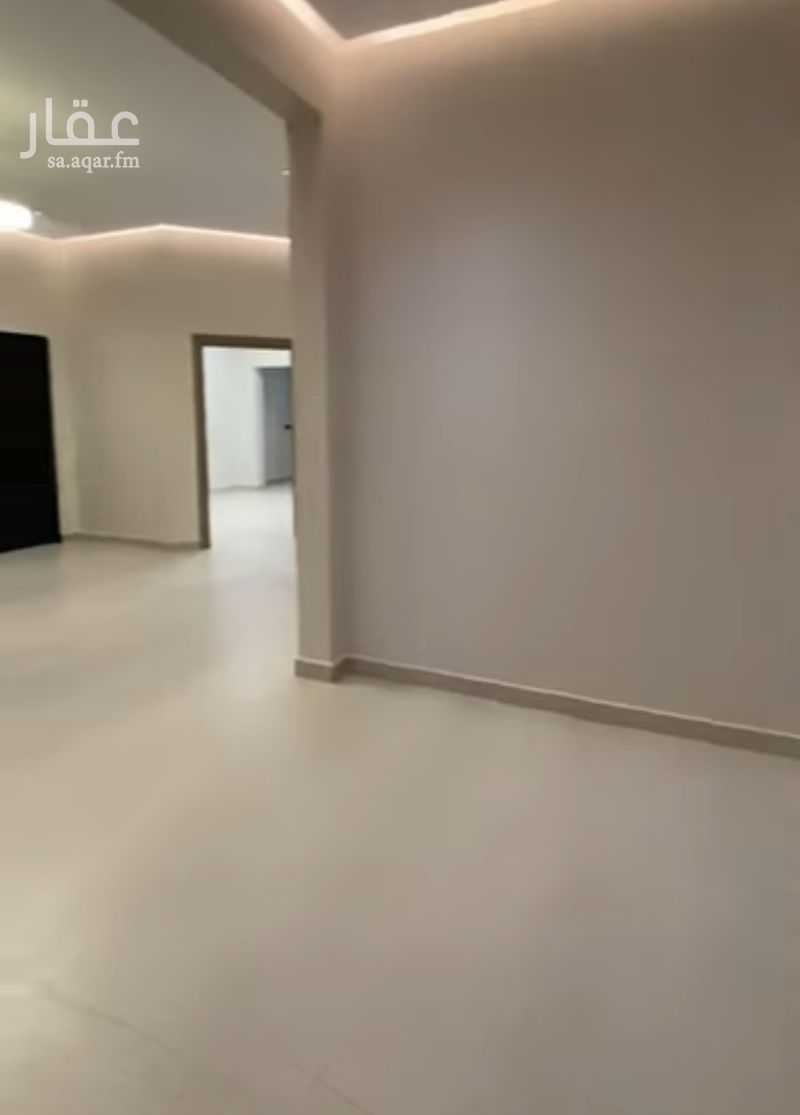 5 bedroom apartment in Al Basateen, Qassim Region 4