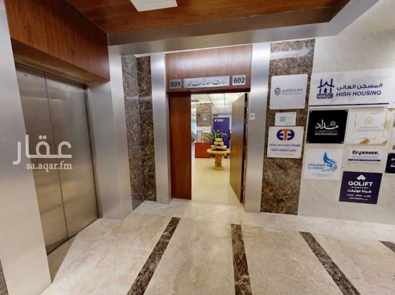 9 bedroom office in Al Faisaliyyah, Jeddah 3